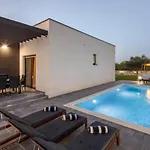 Villa A