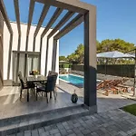 Villa A