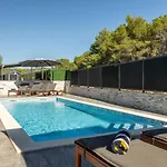 Villa A